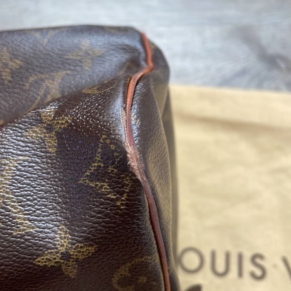 Authentic Louis Vuitton Speedy 25. - Picture 9 of 10